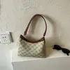 Bolso bandolera para mujer, bolso de hombro con cadena versátil de lujo de alta gama, bolso cubo de moda casual para el día a día