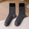 Meias Vermelhas de Liquidação para Mulheres, Meias de Terry Grossas e com Forro de Fleece, Meias de Cano Médio da Moda para Outono e Inverno, Meias Quentes Listradas, Versáteis
