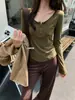 Camiseta de Manga Larga Henley Color Verde Limón Té Verde Estilo Coreano Otoño 2026 Corte Relajado Versátil Adelgazante Dobladillo Enrollable para Mujer