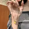 Caperucita Roja Explosiones Amarillo Dios de la Riqueza Cuerda Ancha Oro Roto Oro Negro Collar Femenino Método Antiguo Nuevo Dios Chino de la Riqueza Colgante Redondo