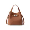 Bolso Canasta Nuevo Estilo para Viajes Diarios para Mujer, Bolso Cruzado de Gran Capacidad, Bolso de Mano de Cuero Genuino de Gama Alta de Nicho, Bolso Cubo