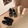 Zapatos Mary Jane únicos con separación de dedos, nueva colección otoño 2026, estilo de lunares franceses, planos de una sola tira con punta poco profunda para mujer