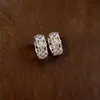 Pendientes huecos de circonita estilo corte europeo y americano, diseño de nicho vintage, pendientes exquisitos con un sentido de lujo y sofisticación para mujer