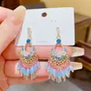 Pendientes Largos de Borla de Cristal Retro Bohemio para Mujer Atmósfera de Alto Nivel Pendientes de Botón para el Trabajo Accesorios para Orejas de Celebridad de Internet