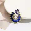 Broche Floral de Perlas Estilo Coreano para Mujer, Corona de Moda con Pedrería, Broche de Cristal, Accesorio de Ropa de Alta Gama