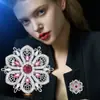 Broche Vazado Exquisitamente Esculpido, Corsage de Flor de Jasmim Roxa, Acessório de Roupa com Zircônia, Alfinete Vintage, Acessório Delicado Totalmente de Zircônia, Presente