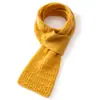Novo cachecol de cashmere tricotado, de trama aberta e perfurado para outono e inverno, tricotado em ponto de trança de cor sólida, aquecedor de pescoço versátil para mulheres