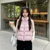 Colete de Algodão com Capuz Novo Estilo Outono/Inverno 2026, Moda Estilo Coreano, Roupa Externa Feminina Quente e Solta, Colete Curto