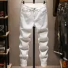 Novos jeans brancos de alta qualidade da moda para outono e inverno para homens, calças skinny de corte justo, estilo coreano, calças compridas elásticas da moda e versáteis