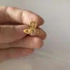 Pendientes de Stud de Saturno Incrustados con CNC Exquisitos de Lele Jewelry con un Toque de Lujo Ligero y de Gama Alta, Pendientes Personalizados de Estrella y Luna Incrustados con Diamantes