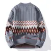 Tejidos para Hombre Transfronterizos 25 Años Otoño e Invierno Nuevo Estilo Coreano Moda Casual para Hombre Tejidos Combinación de Colores Camiseta Interior de Tejido