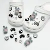 Nuevos accesorios para zapatos Crocs, decoraciones de zapatos DIY de dibujos animados lindas en 3D, hebillas de zapatos desmontables