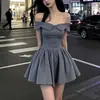 Novo Top Tubo com Design Francês Temperamento de Garota Popular Verão Vestido de Uma Alça Garota Popular Saia Fofa Afina a Cintura