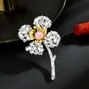 Broche Flor de Madrepérola Rosa de Luxo Leve e Toque de Alto Padrão, Broche de Buquê Moderno e Luxuoso, Corsage Anti-Exposição