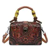 Bolsas para Mujer Venta al por Mayor Transfronteriza Tallado en Cuero 2026 Retro Nueva Moda Carteras de Dama Bolsas Estilo Nacional Talladas