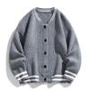 2025 Novo Cardigã de Tricô Oversized Gola Baseball Botões Blocos de Cor Estilo Japonês e Coreano Suéter de Malha Outerwear Unissex Tendência