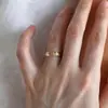 Anillo de Diamante Brillante Corte Marqués Inspirado en lo Vintage de Moda Minimalista Moda Lujo Ligero Anillo Venta al por Mayor