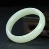Venta al por mayor de fábrica Xinjiang Hotan grasa de cordero Jade Blanco Jade Jade boutique versión ancha mongola exterior gruesa no frágil pulsera para mujer