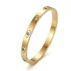Pulseira de Aço Titânio Trevo de Quatro Folhas para Mulheres, Aço Inoxidável, Cor Dourada, Algarismos Romanos, Luxo Leve Europeu e Americano, Não Desbota, Atacado Fabricante Original