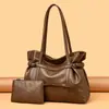 Nuevo Bolso de Mujer de Principios de Otoño Estilo Retro de Alta Gama Textura de Cuero con Cera de Aceite Bolso de Mano Gran Capacidad Versátil de Hombro Único Bolso para Madre e Hijo Moderno