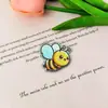 Venta Caliente Transfronteriza Día de San Valentín Temática de Amor Acrílico Resina Una Cara Dibujos Animados Abeja Moño Cápsula Accesorios