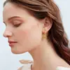 Pendientes de Plata de Ley 925 Ouyini Lujo Ligero Sensación de Alta Gama Brazaletes para Orejas Forma de Bola de Cereza Campana Diseño Versátil Pendientes de Botón Venta al por Mayor