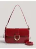Bolso Pequeño Cuadrado Estilo Retro Coreano con Hebilla de Herradura Borgoña, Sensación de Alta Gama, Bolso de Hombro Versátil, Diseño de Nicho, Bolso de Hombro Cruzado