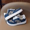 Zapatos para niños Primavera y Otoño 2023 Nuevos zapatos de entrenamiento alemanes para niñas Zapatos de tabla para niños Zapatos casuales deportivos de campus de moda para niños transfronterizos