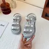 Sandálias de Coração para Meninas 2026 Moda Verão Laço de Bebê Solado Macio Sapatos de Princesa Sandálias Abertas para Praia Infantil