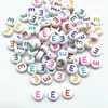 Miçangas de Letras Acrílicas 4*7 Redondas Planas Perfuradas de Mola 26 Letras Individuais Misturadas Opcional Acessórios de Joias DIY