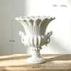 Jarrón de flores de columna romana de doble asa de estilo europeo nuevo transfronterizo, adorno de artesanía de resina para el hogar, decoración de entrada para fotografía de bodas
