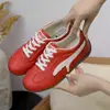 Zapatillas de entrenamiento blancas retro alemanas para mujer, nueva colección otoño 2026, zapatillas blancas versátiles retro de suela gruesa para mujer, zapatillas deportivas casuales