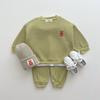 Outono 2026 Estilo Coreano Ins Conjunto de Tricô Confortável com Bordado de Urso Waffle para Crianças Meninos e Meninas Roupas de Bebê