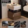 Mesita de Noche Minimalista Italiana Ultraestrecha Modelo Nuevo 2026 30 cm Extremadamente Estrecha Hogar Dormitorio Lujo Ligero Sensación de Alta Gama Armario Estrecho al Lado de la Cama