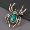 Broche de araña de cristal de diamante de aleación de tendencia retro transfronteriza, broche de cuello con personalidad, ropa para hombres y mujeres en stock al por mayor