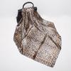 Lenço de seda transfronteiriço feminino 90cm quadrado de cetim estampa de leopardo europeu e americano lenço de musseline fábrica atacado