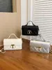 Transfronterizo 2026 Nuevo Verano de Moda Hebilla de Cierre Color Sólido Bordado Acolchado Moda Retro Bolso de Mano Bolso de Hombro Cruzado para Mujer