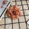 Flor Artificial Rosa com Pétalas Enroladas 12 Cores Cabeça de Flor Falsa Flores Artificiais de Alta Qualidade Decoração de Parede de Flores para Casamento Diâmetro 9cm Fabricante de Flores Artificiais