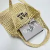 Bolsa de Palha Elegante com Recortes e Bordado de Letras Transfronteiriço, Bolsa de Ombro de Grande Capacidade para Férias na Praia, Bolsa de Palha Tecida Versátil para Mulheres
