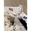 Cárdigan de terciopelo para mujer con diseño de Shin-chan de dibujos animados, conjunto de ropa de casa cálida para primavera y otoño 2025, se puede usar para salir