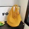 La bolsa tejida súper popular del verano para mujer, nuevo modelo 2026, estilo artístico, bolsa de playa tejida para vacaciones, bolso de hombro y cruzado