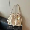 Bolsa Saco com Cordão Moda Retrô 2026 Outono Nova Tendência Nicho de Alto Valor Bolsa de Ombro Estilosa Bolsa Transversal