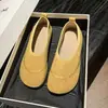 Nuevos Mocasines Casuales Transpirables de Suela Suave para Mujer Primavera 2025, Slip-On Versátiles Planos Antideslizantes Zapatos de Mamá