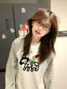 Camiseta de Manga Longa Listrada Contrastante Estilo Ins Doce e Cool para Mulheres Outono Inicial Nova Solta Casual Moda Versátil Gola Redonda Top