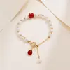 Pulseira com Fivela de Paz de Pérolas Imitação Irregulares Estilo Barroco para Mulheres Estilo Ins Casual Temperamento Pulseira para Melhor Amiga Irmãs