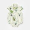 Bebê Nova Bolsa com Fivela Estilo Chinês Roupas de Peido Verão 2025 Macacão Cheongsam Peça Única Menina Bebê Um Ano Triângulo Macacão 3611