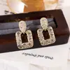 Pendientes Geométricos Calados Completamente de Diamante Dongdaemun de Corea del Sur, Pendientes de Moda de Nicho Elegantes para el Trabajo, Lujo Accesible y Pendientes de Gama Alta