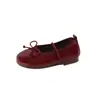 Zapatos para Niñas Zapatos de Princesa de Cuero Modelos Primavera y Otoño 2026 Mocasines para Niñas Suela Suave Venta al por Mayor para Niñas Pequeñas