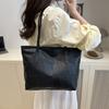 Bolsa Tote de Grande Capacidade, Bolsa de Ombro Simples para Mulheres, Novo Design Nicho 2025, Bolsa de Trabalho Bonita e Elegante