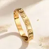 Conjunto de Três Peças Transfronteiriço Europeu e Americano Mais Vendido Pulseira de Aço Inoxidável para Mulheres Pulseira com Galvanização a Vácuo 18K Combinação Fashionável Não Desbota